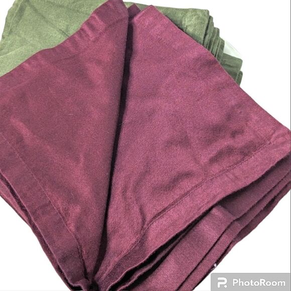 Heavy Weight Dinner Napkins Set of 8 - Picture 2 of 6
